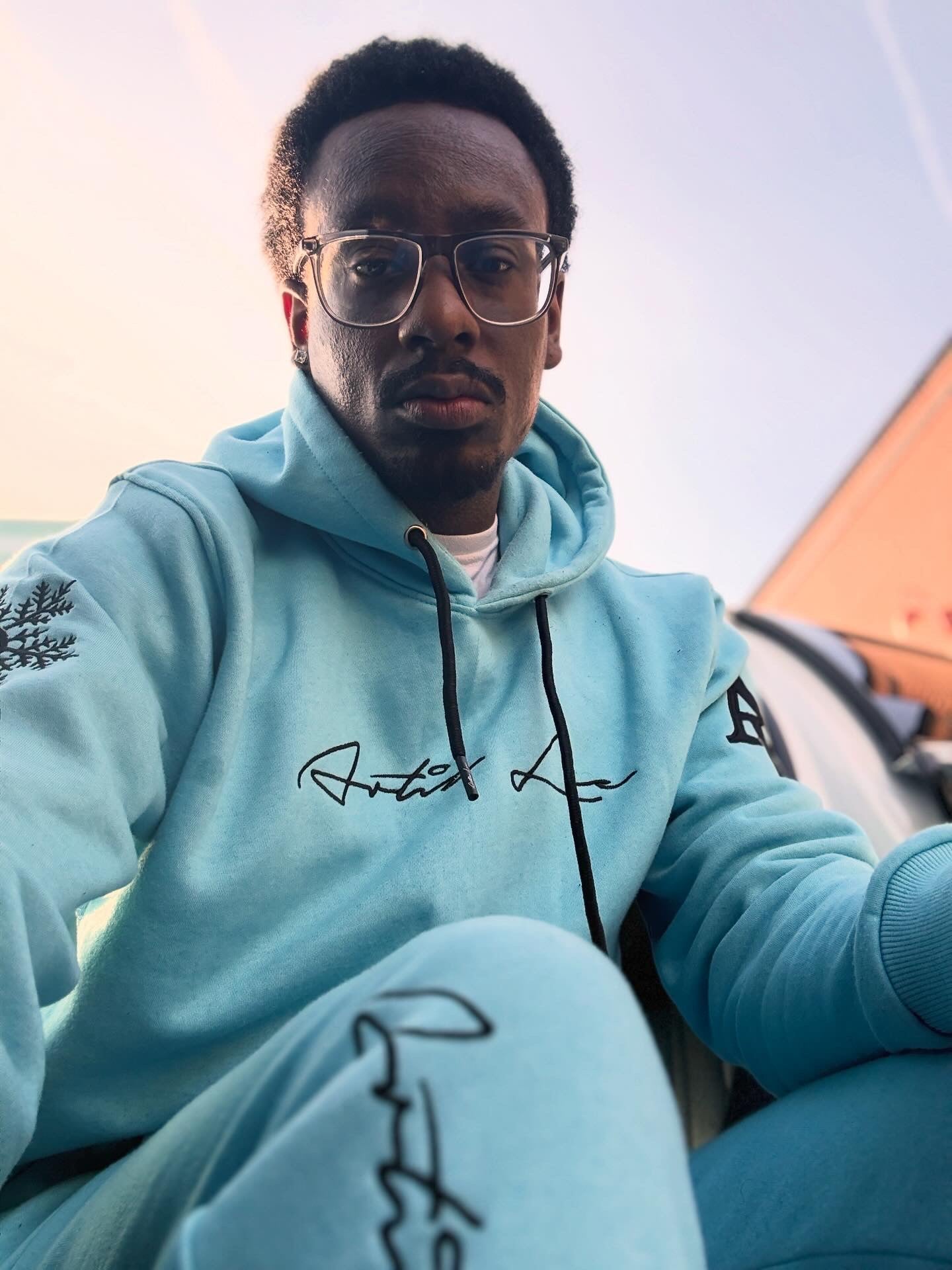 Signature Fleece Pullover Hoodie