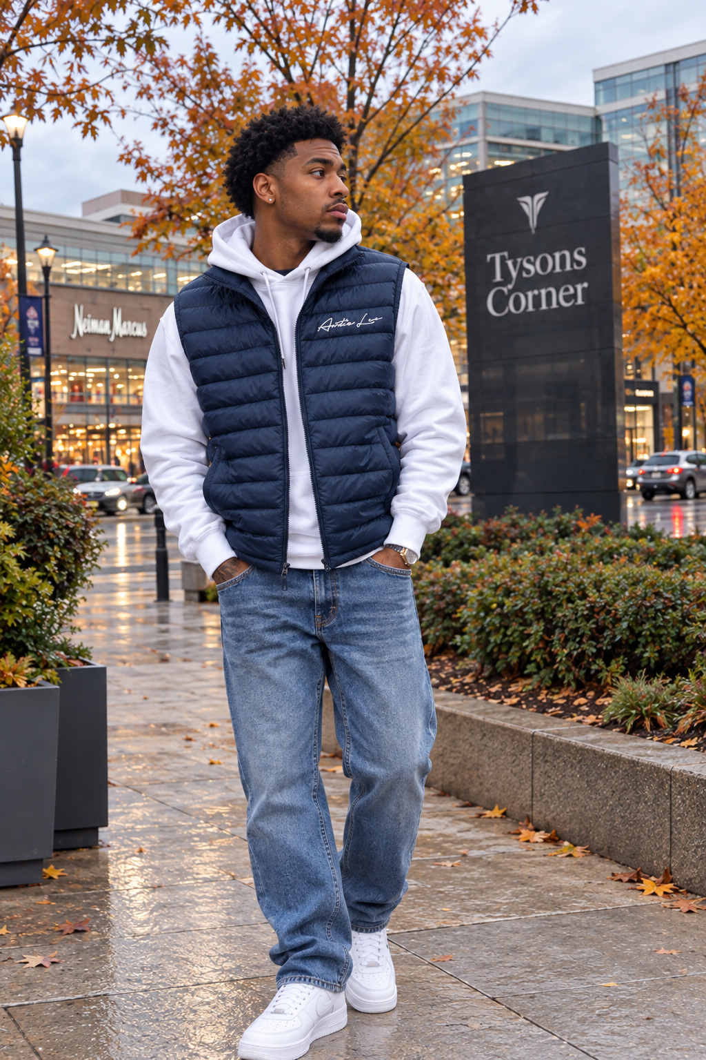 Signature Lightweight Puffer Vests (BLACK PREORDER)