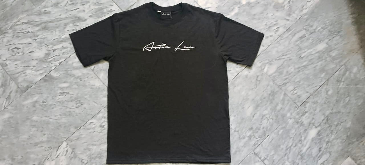 Artiz Lee Signature T-Shirt